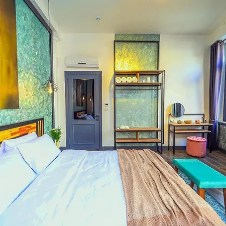Form Hotel
